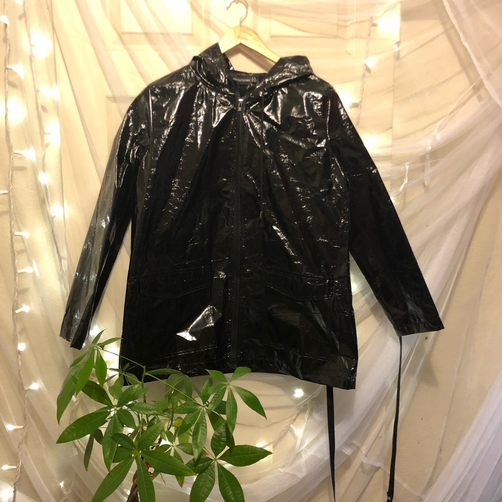 PLT coni black holographic rain mac